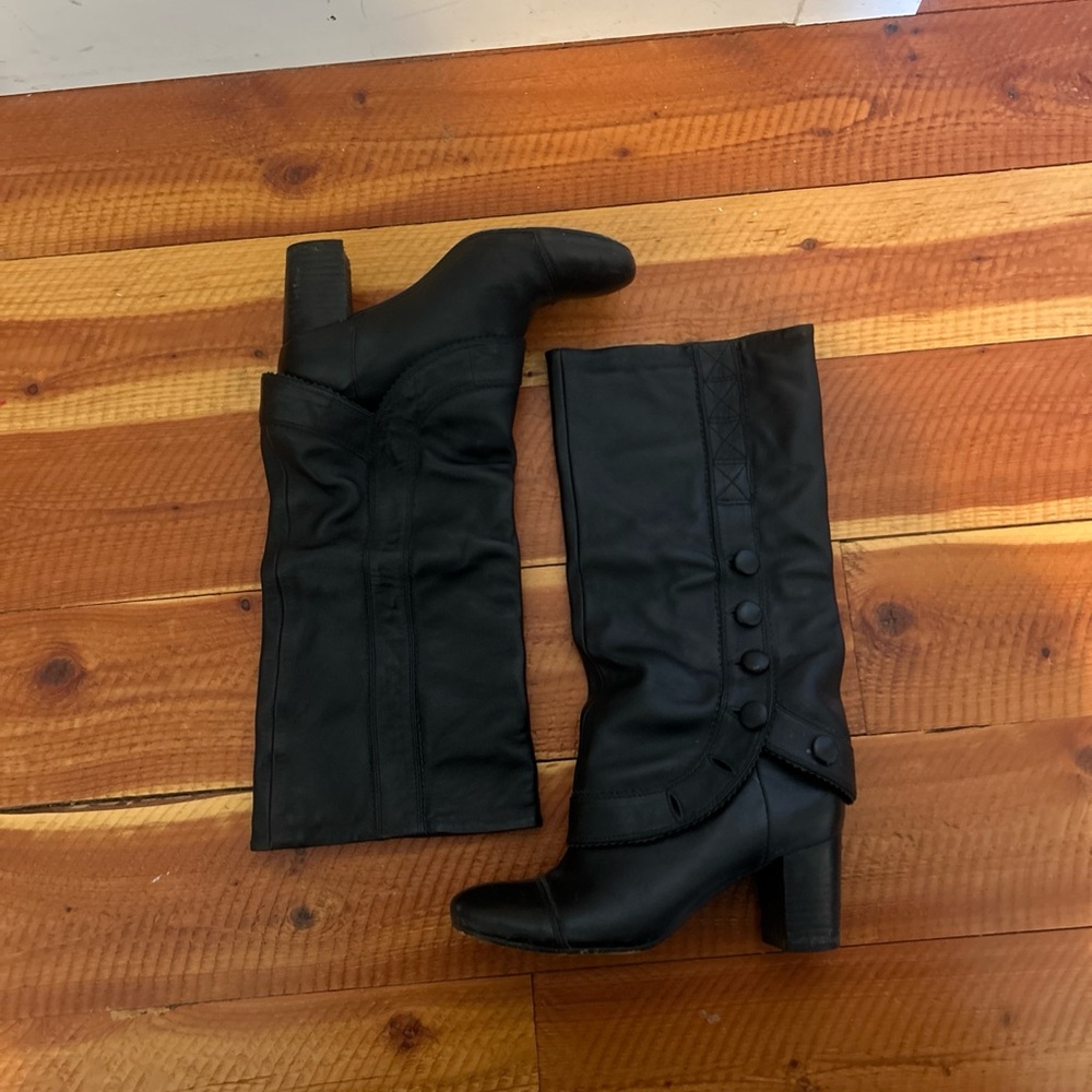 Elegant Black Knee-High Foldover Women's Boots